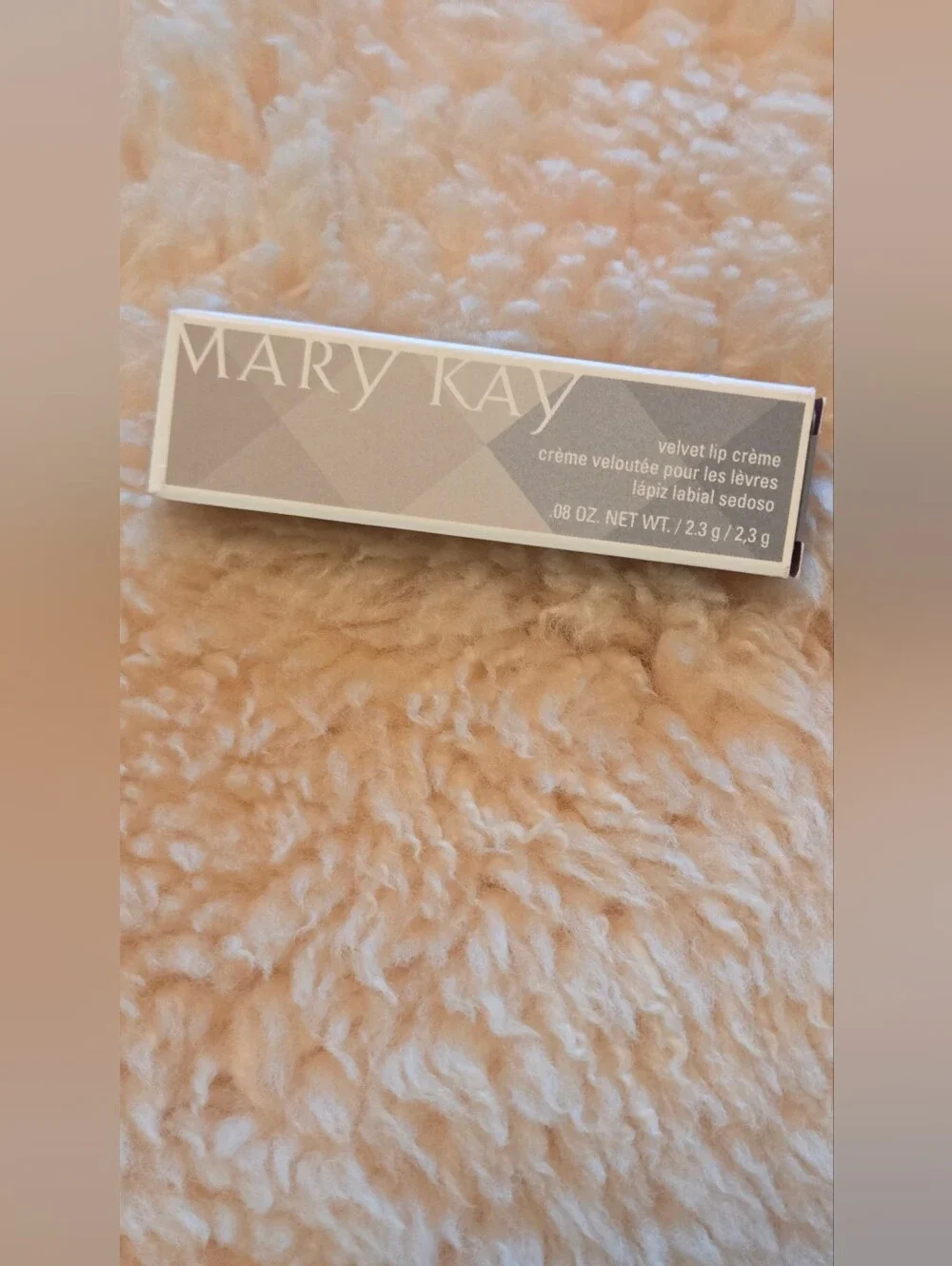Mary Kay Limited Edition City Modern Velvet Lip Crème Berry Stylish 08.oz/ 2.3g